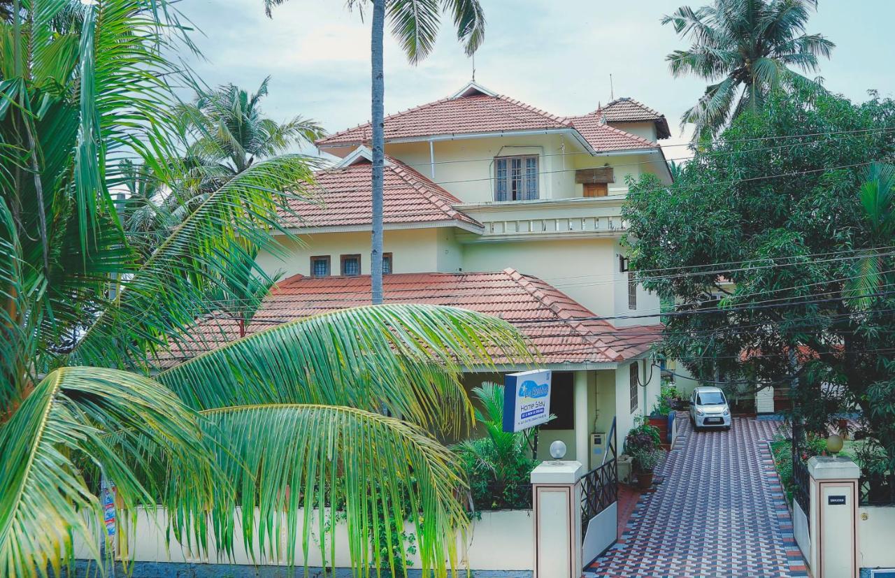 La Exotica Hotel Varkala Esterno foto