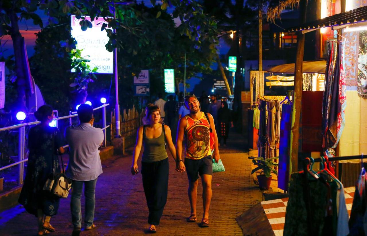La Exotica Hotel Varkala Esterno foto