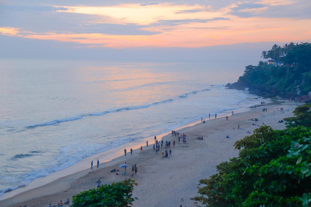 La Exotica Hotel Varkala Esterno foto